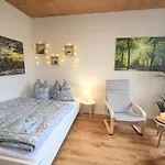 Urlaubsmagie - Ferienwohnung Rothirsch - Garten & Saisonaler Pool