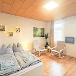 Urlaubsmagie - Ferienwohnung Rothirsch - Garten & Saisonaler Pool Hébergement de vacances *